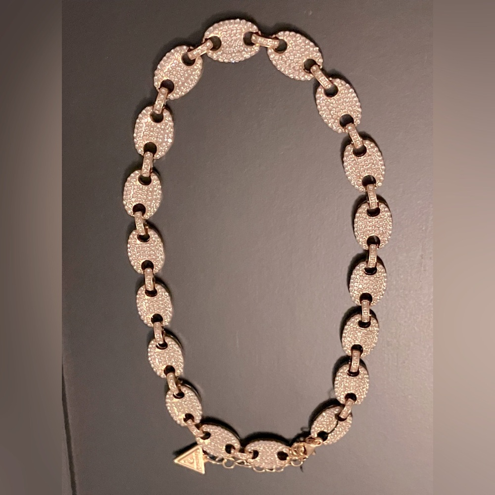 Guess necklace, new
